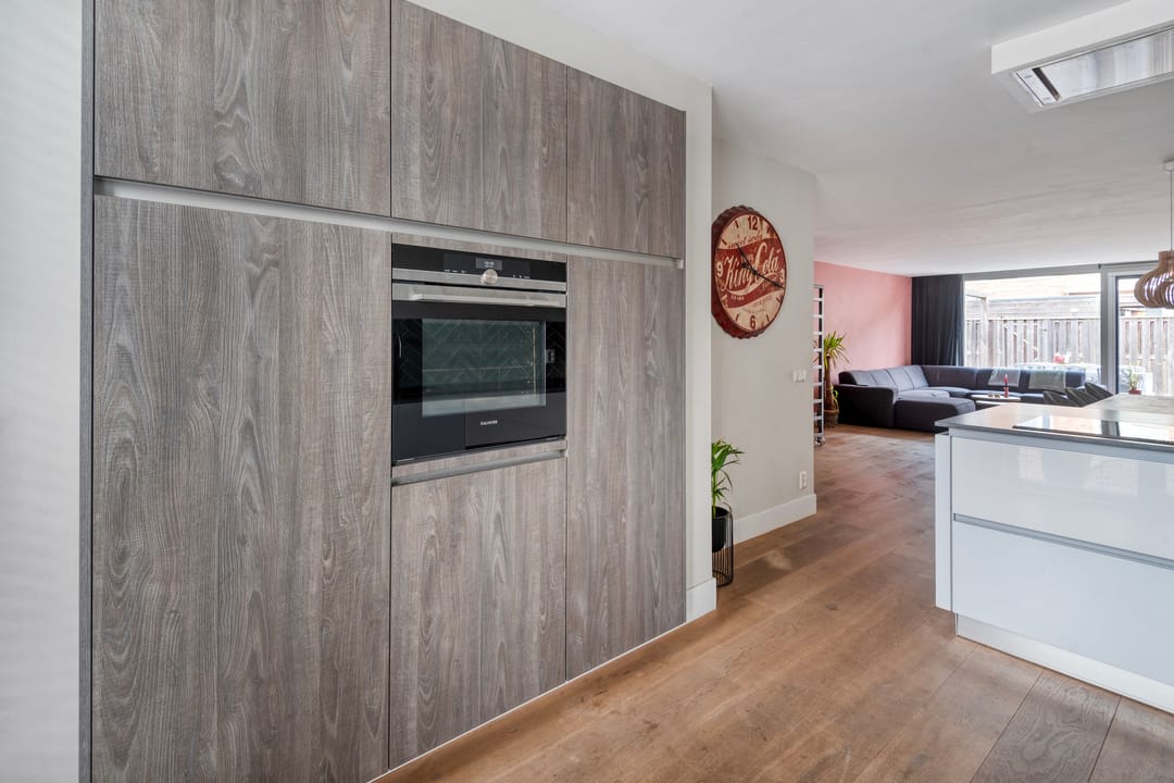 Foto 7 van Burg. Nieuwenhuijzenstraat 10-A