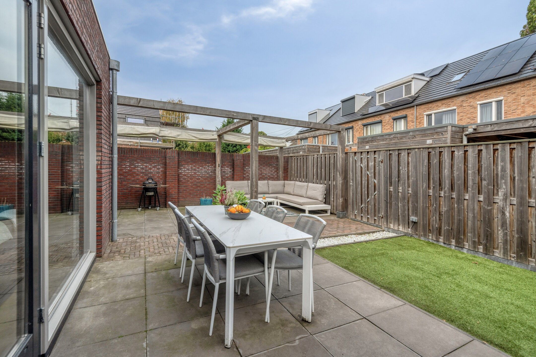 Foto 12 van Burg. Nieuwenhuijzenstraat 10-A