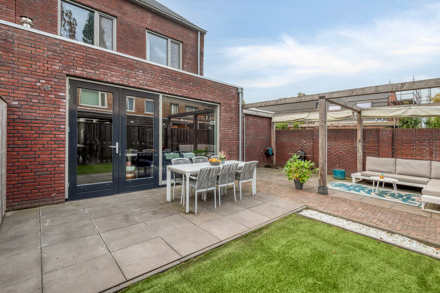 Foto 14 van Burg. Nieuwenhuijzenstraat 10-A