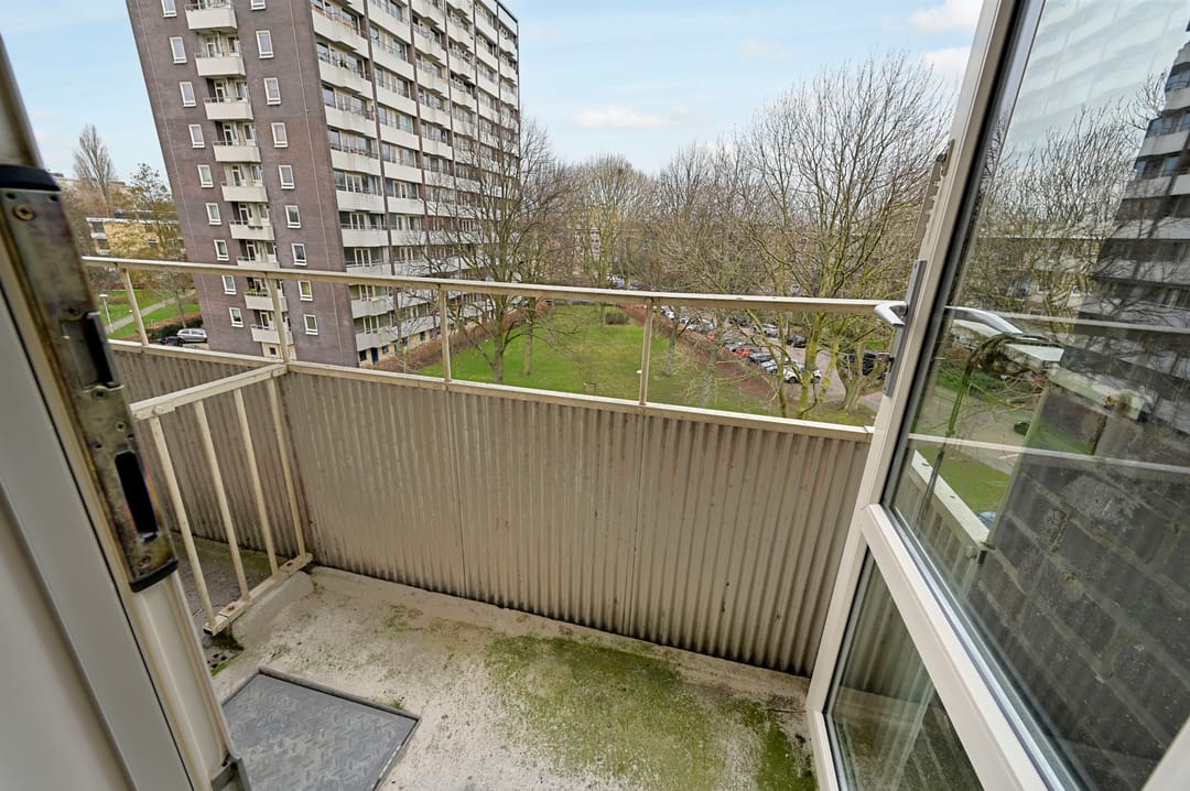 Photo 16 of Roggekamp 523