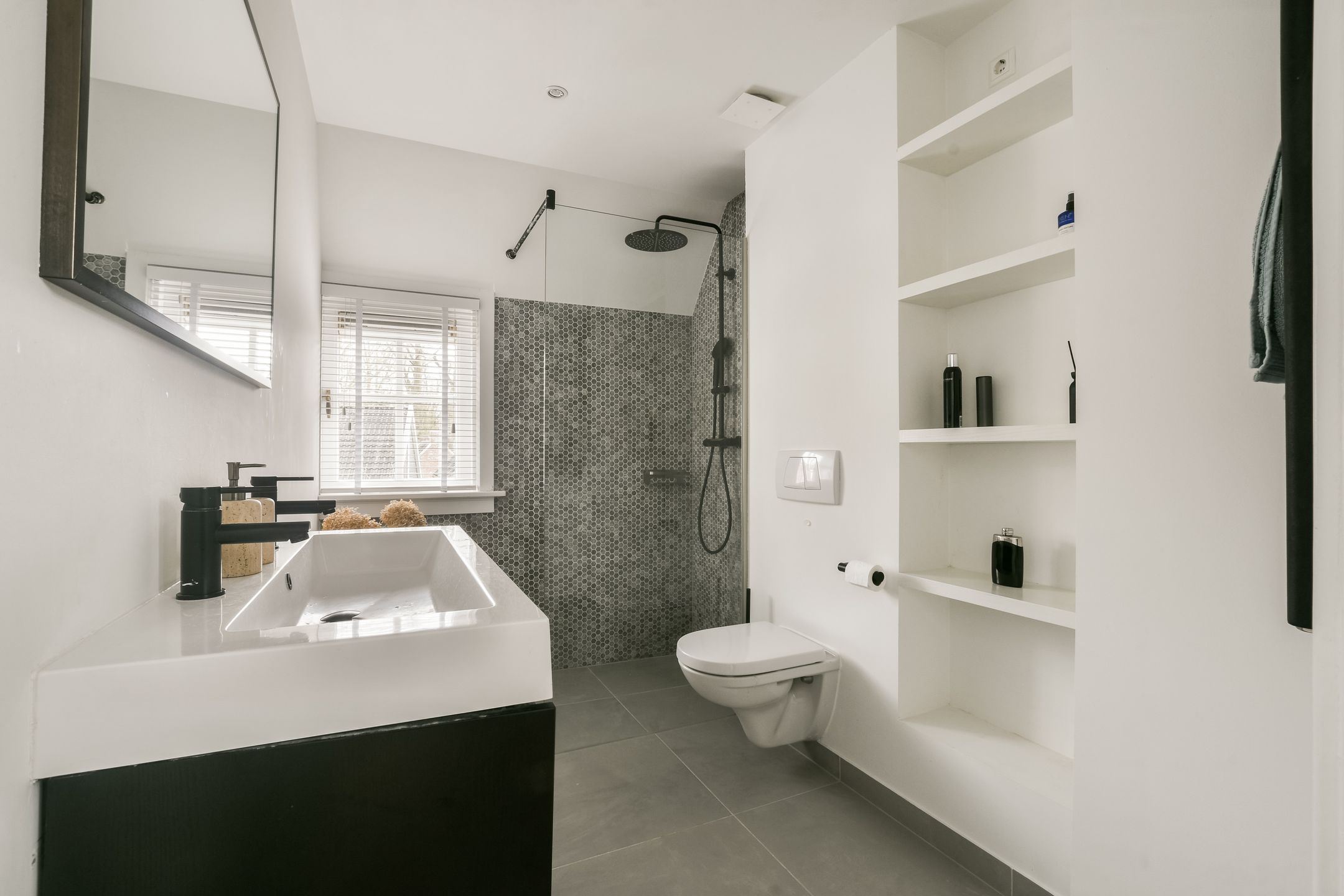 Foto 18 van Brugstraat 12