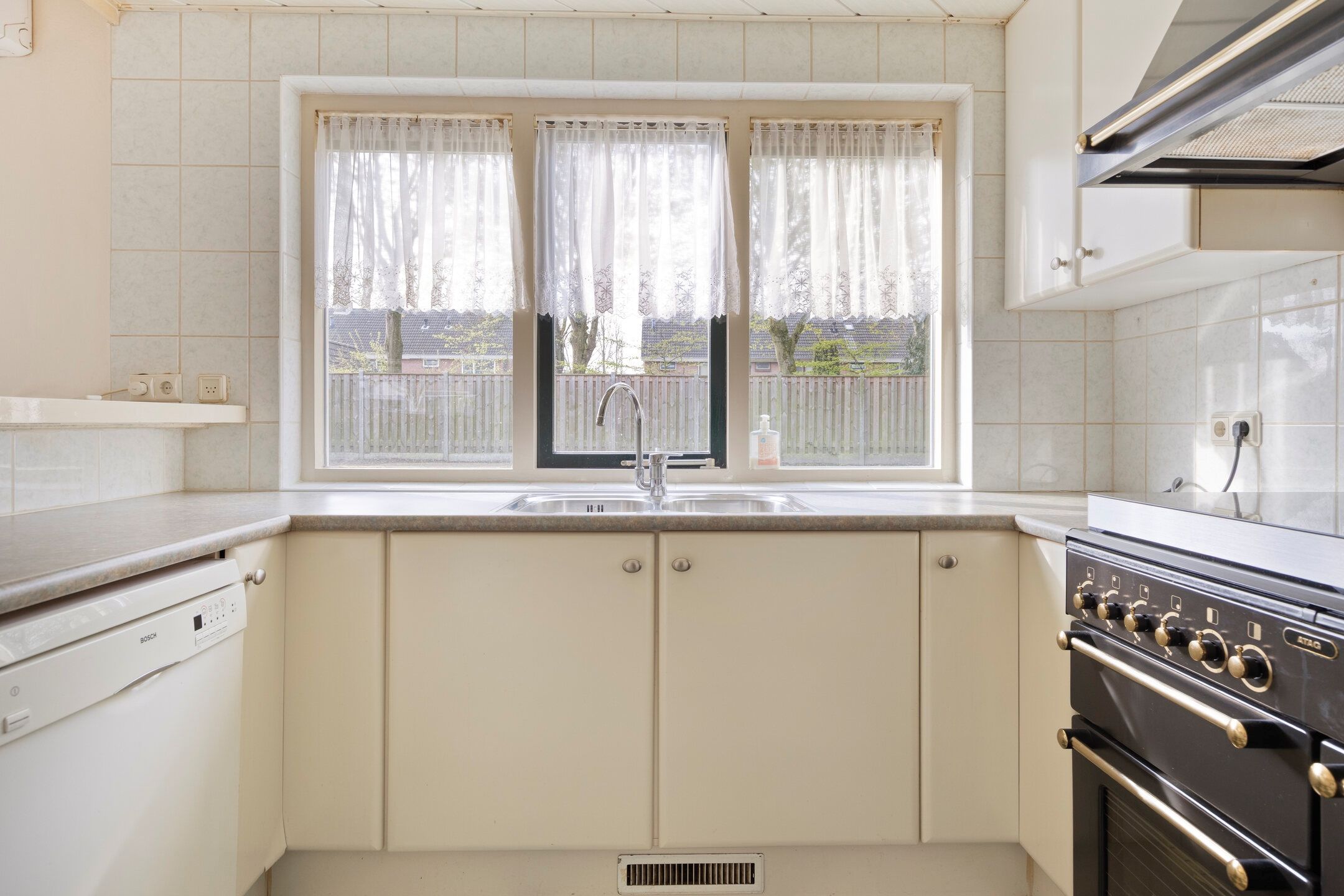 Photo 15 of Kluut 15