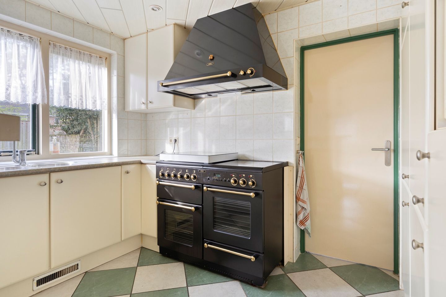 Photo 14 of Kluut 15