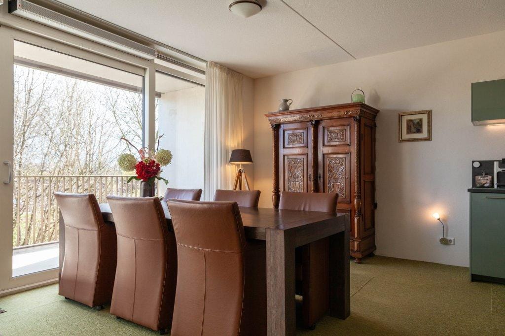 Photo 6 of Burgemeester van der Postlaan 50