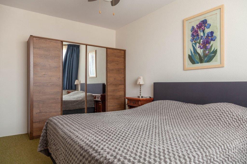 Photo 15 of Burgemeester van der Postlaan 50