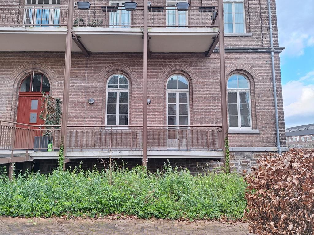 Photo 2 of Emmerikseweg 23