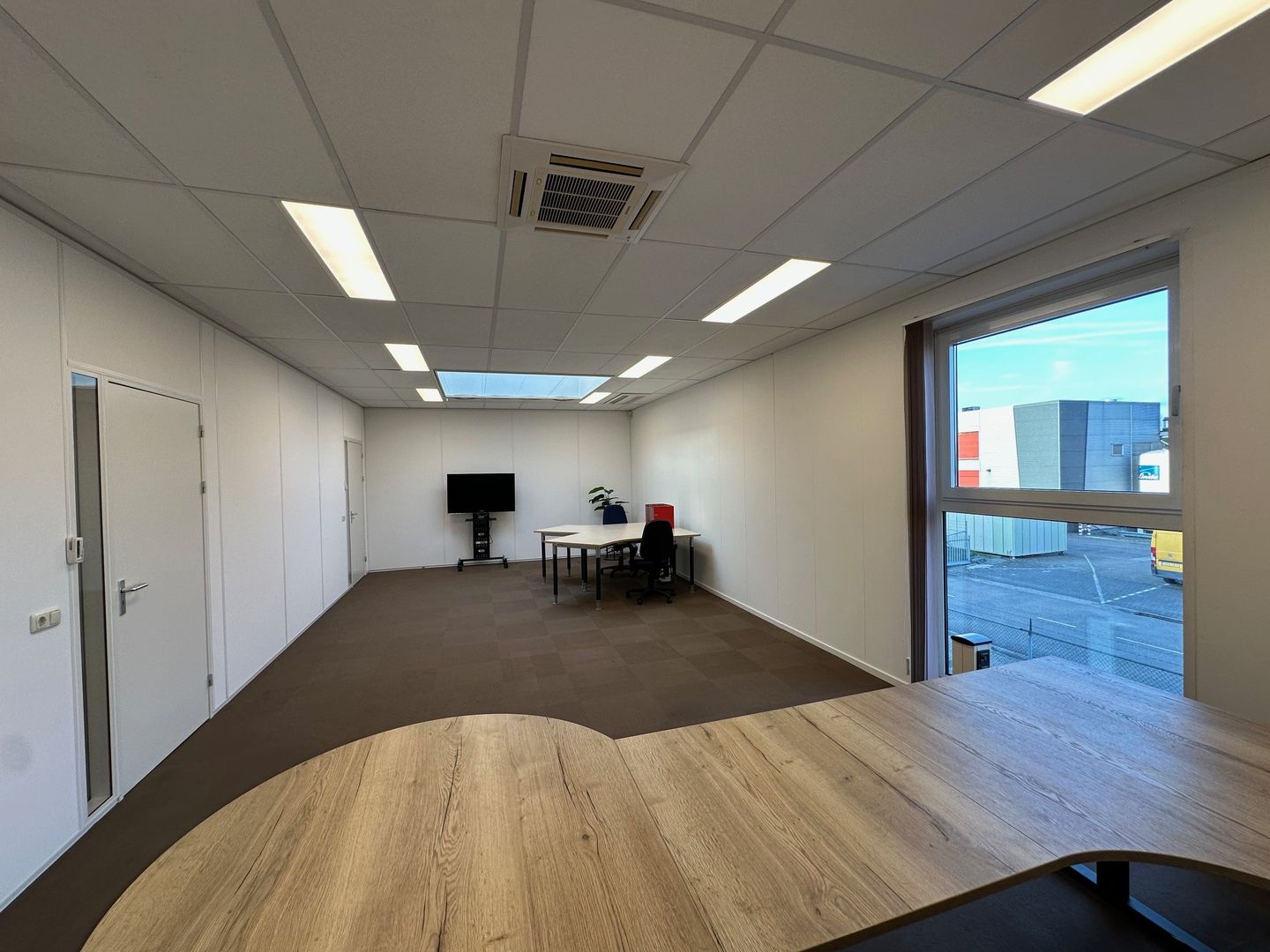 Bekijk foto 4 van Baronieweg 13