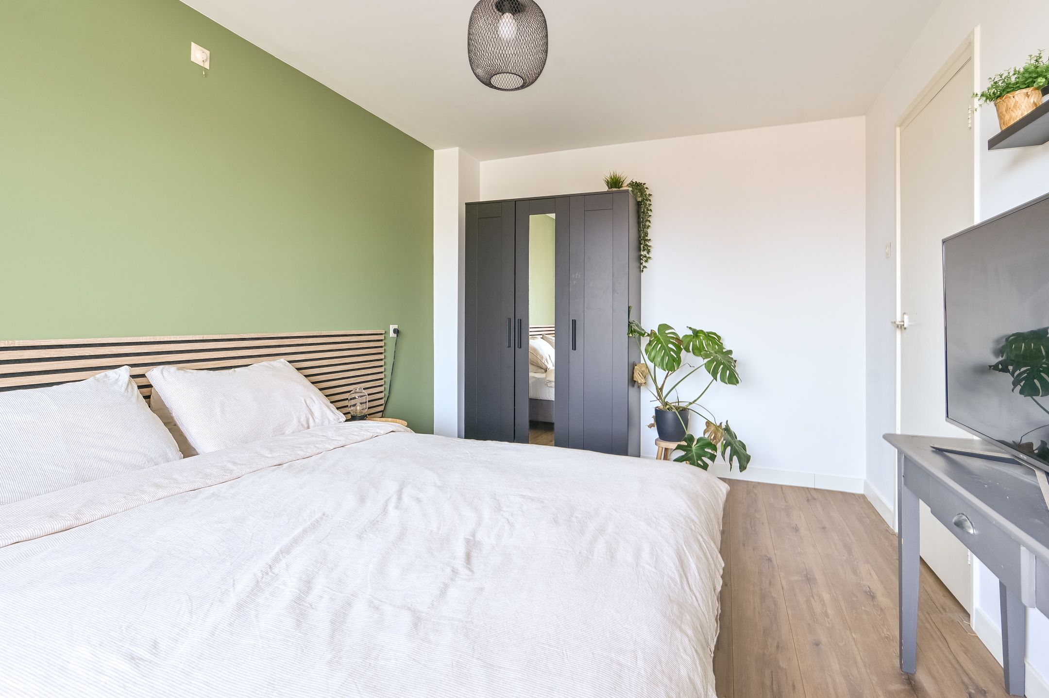Spacious Maisonette with Four Bedrooms in Santpoort-Noord Centre — 18