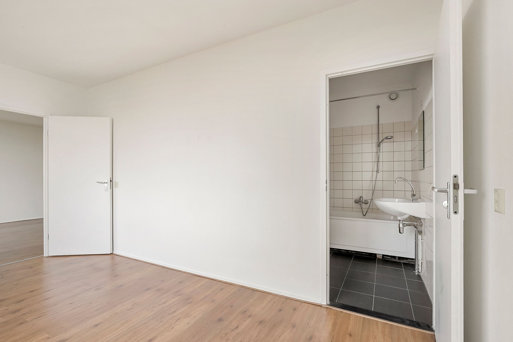 Photo 18 of Groningensingel 805