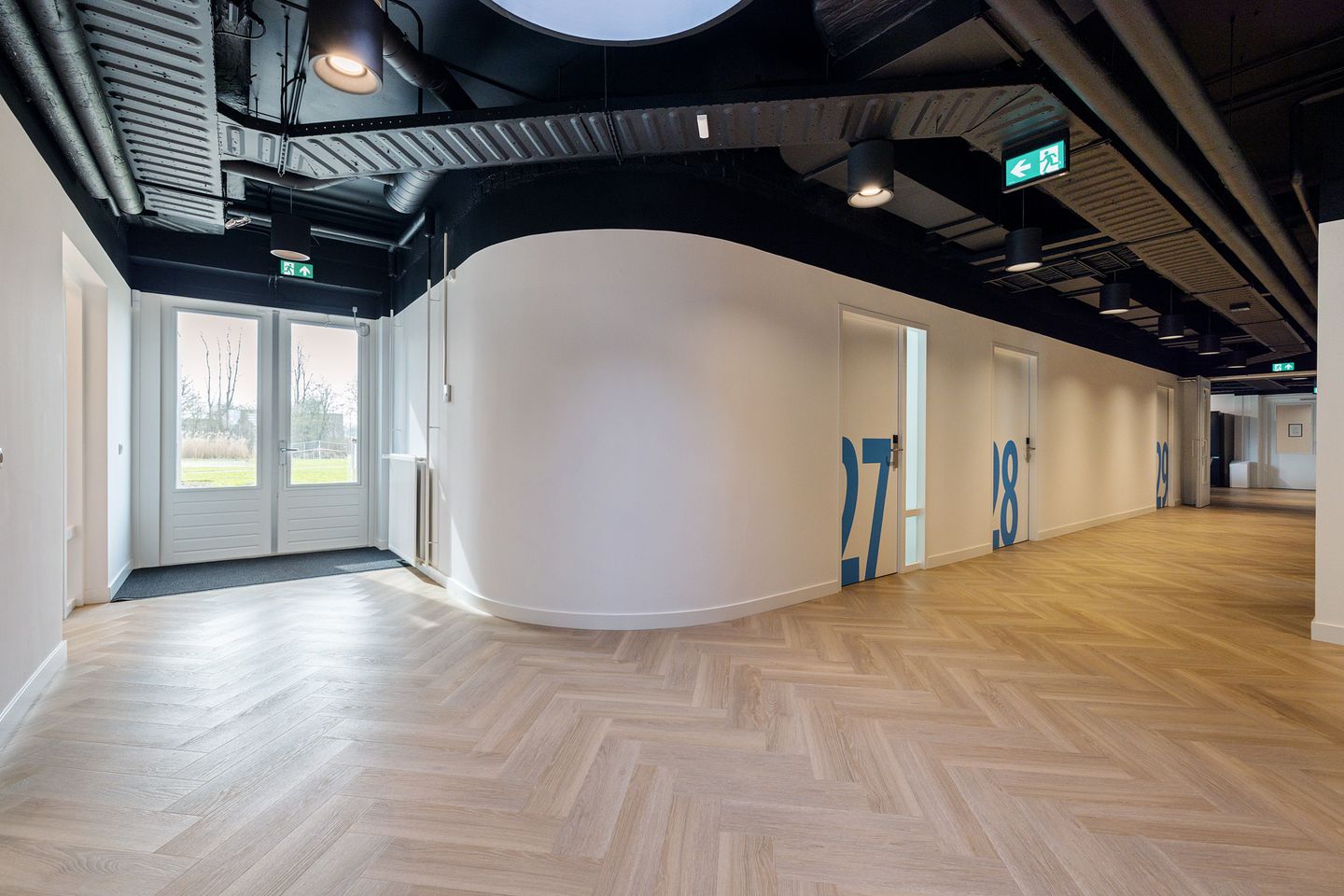 View photo 5 of Birdaarderstraatweg 70