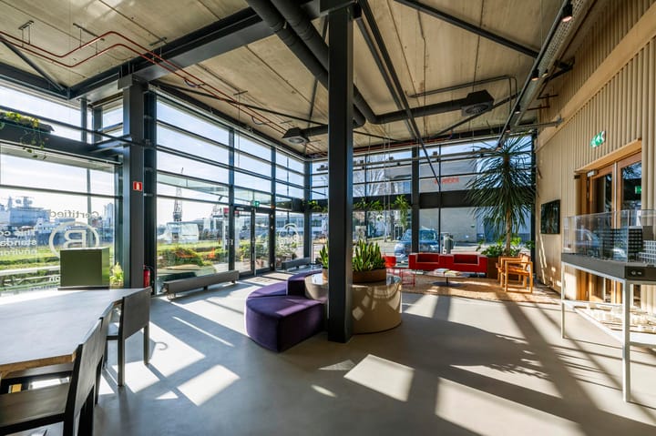 Modemstraat 2, Amsterdam