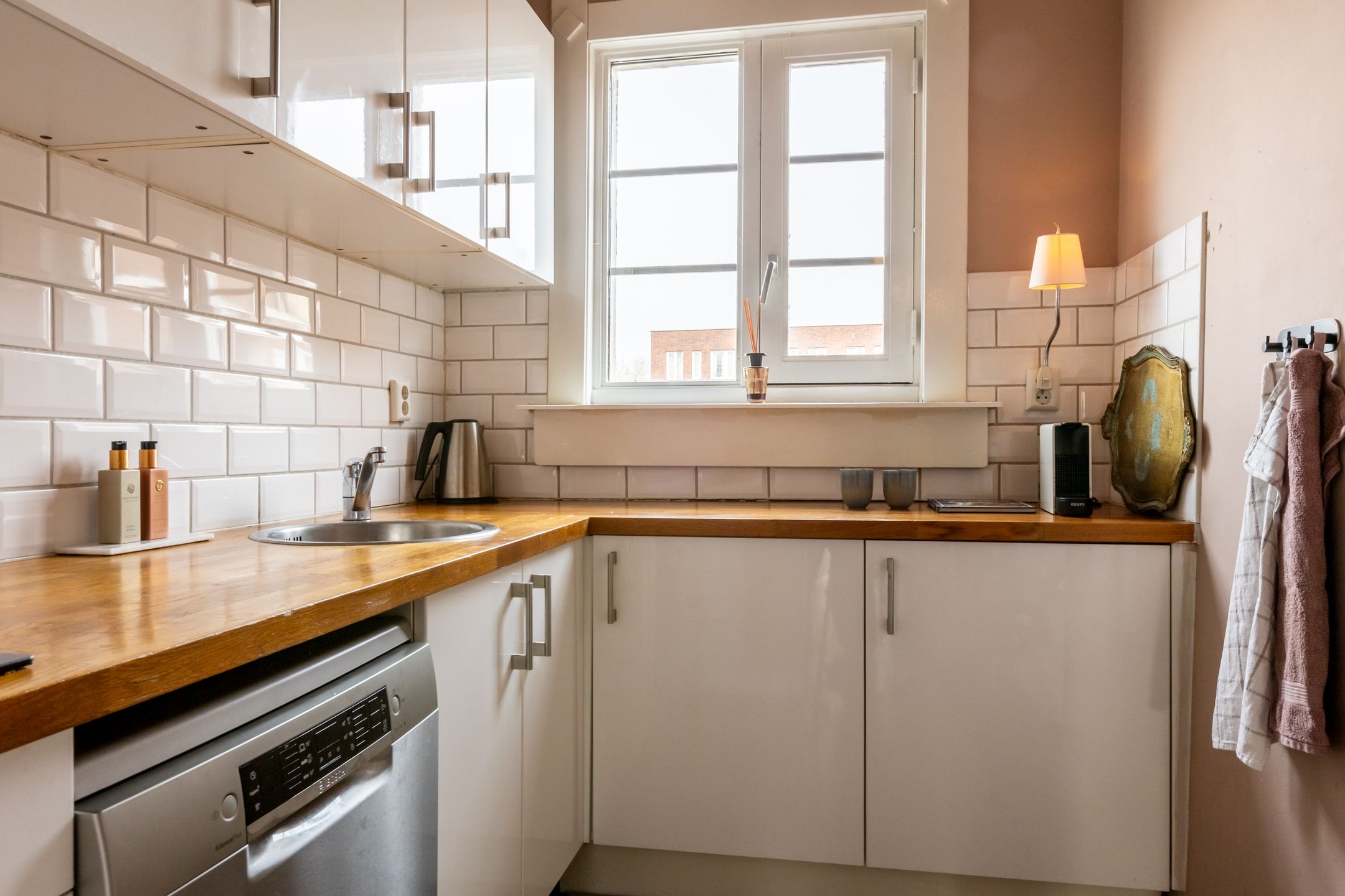 Foto 3 van Mathenesserweg 155-B02