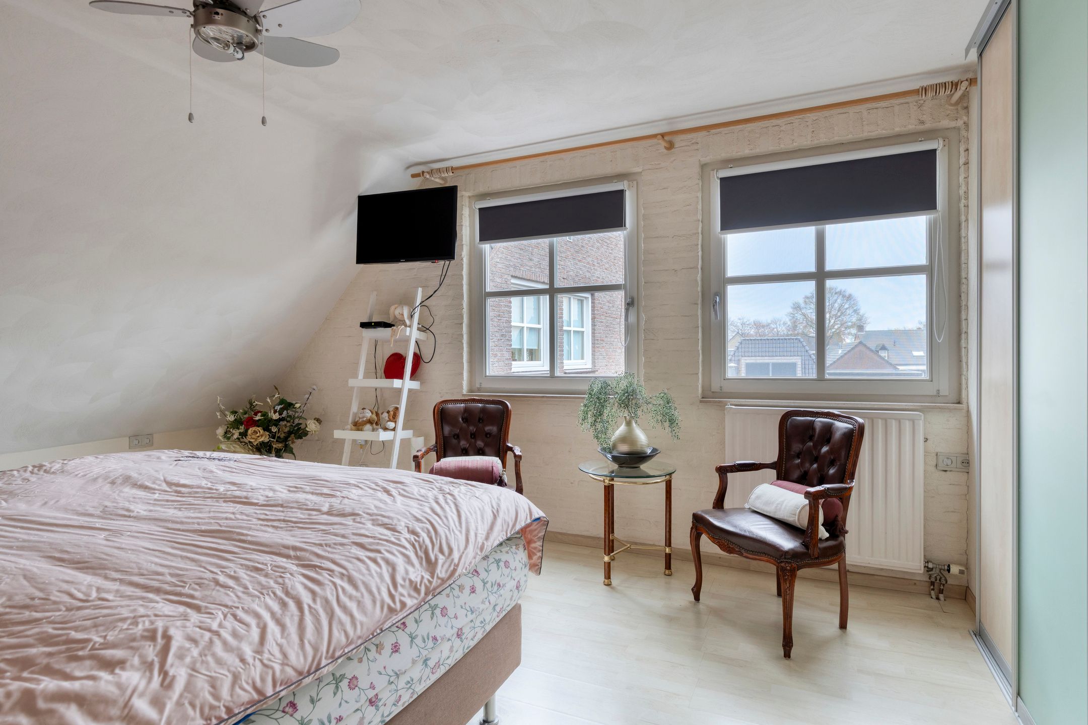 Foto 21 van van Rummenstraat 1