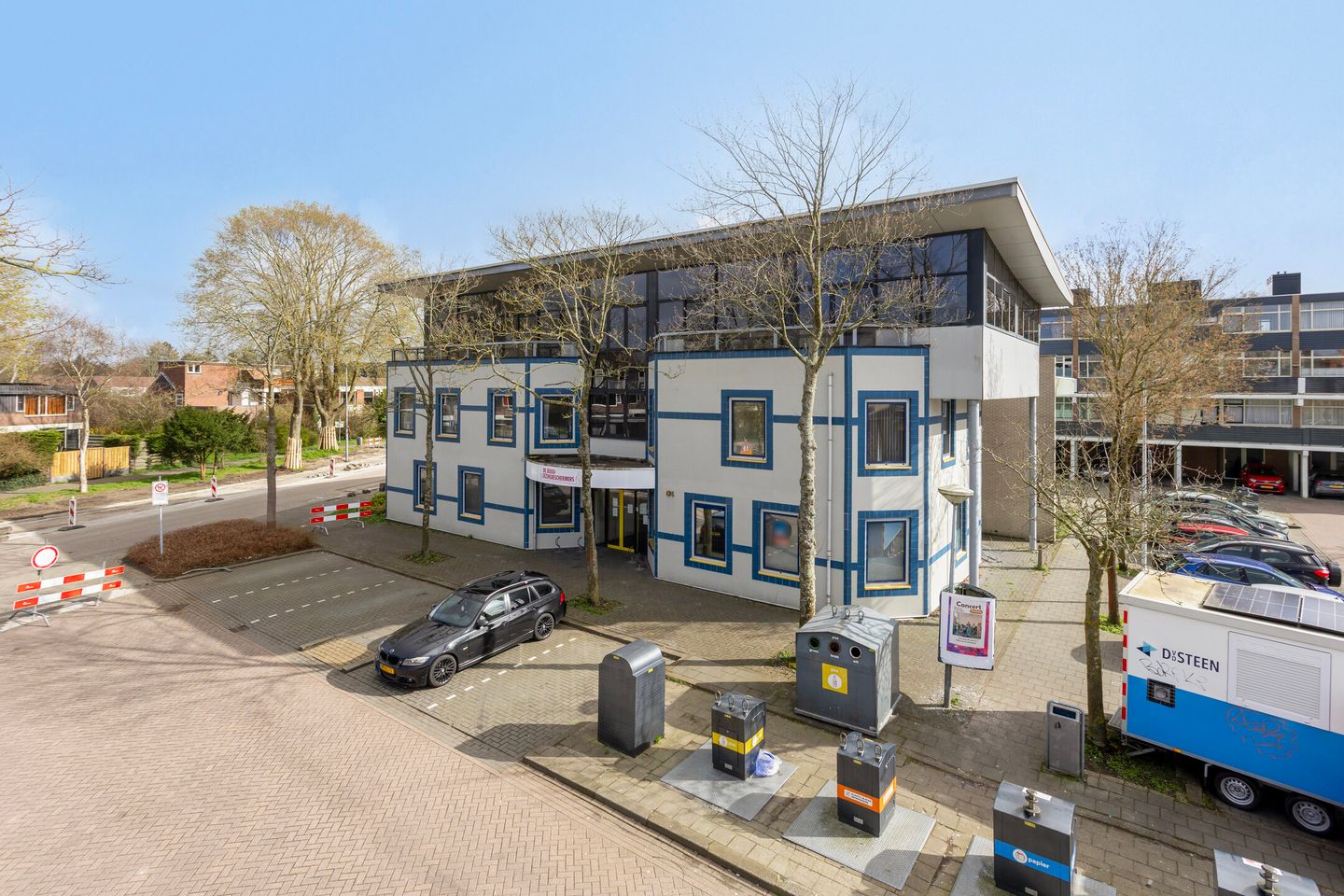 View photo 1 of Winkelwaard 494