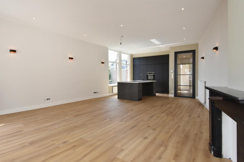 Foto 8 van Van Beuningenstraat 49-A