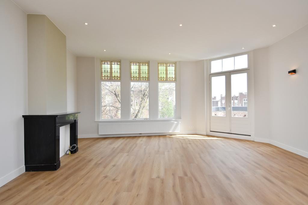 Foto 12 van Van Beuningenstraat 49-A