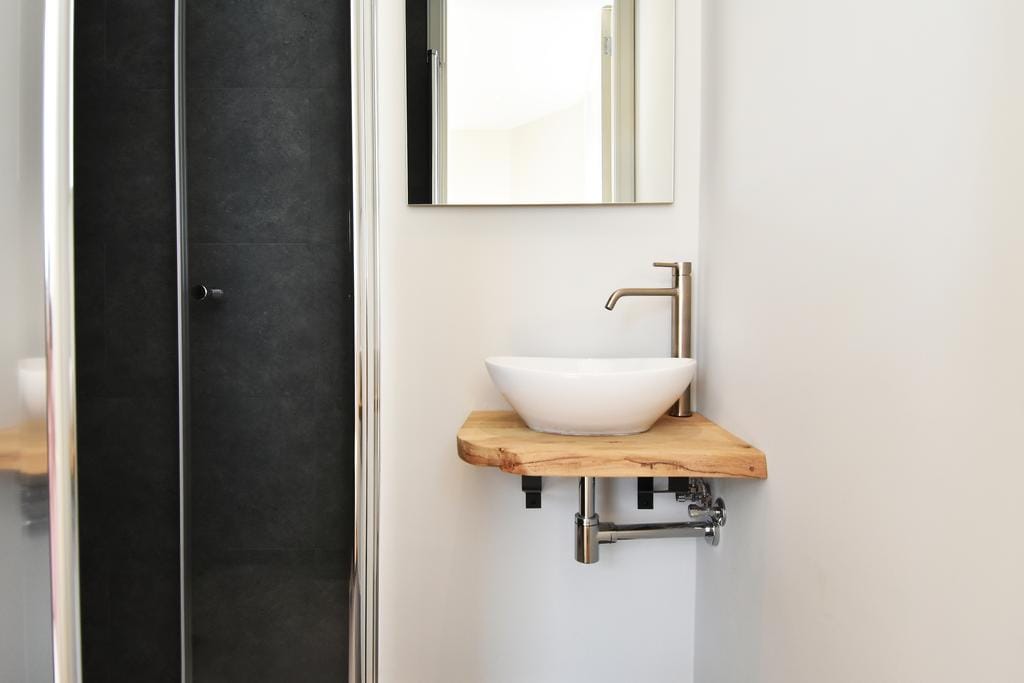 Foto 21 van Van Beuningenstraat 49-A