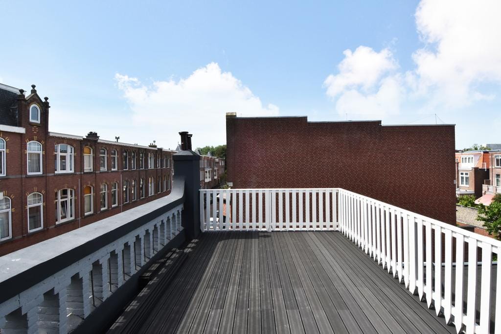 Foto 22 van Van Beuningenstraat 49-A