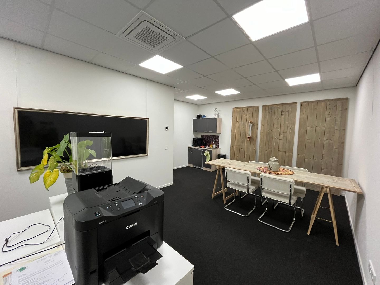 View photo 4 of Usselerhalte 152