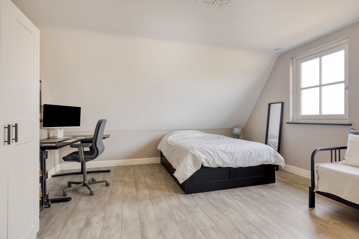 Foto 44 van Kameren 1-B