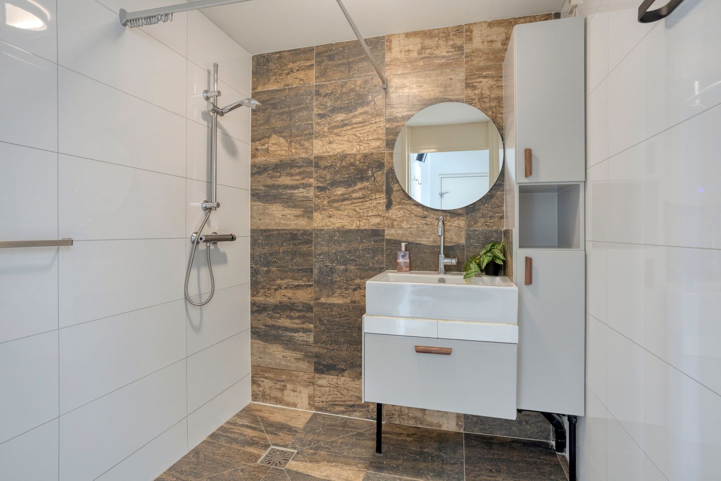 Photo 19 of De Lipizzaner 22