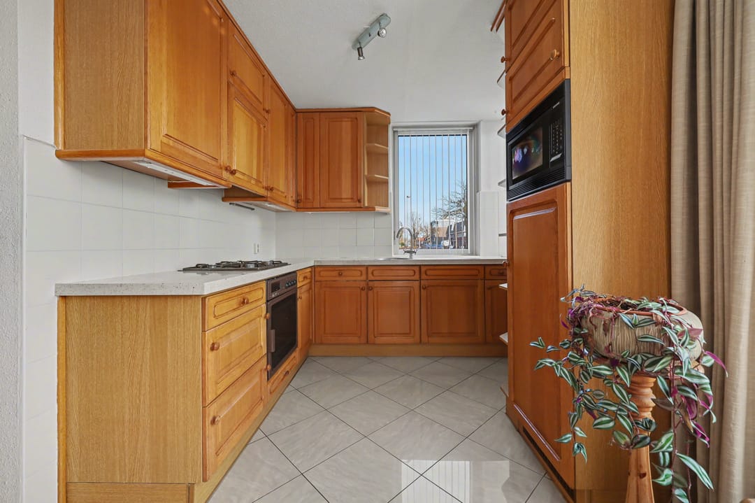 Charming semi-detached house with garage and sunny west-facing garden in Drunen — 13