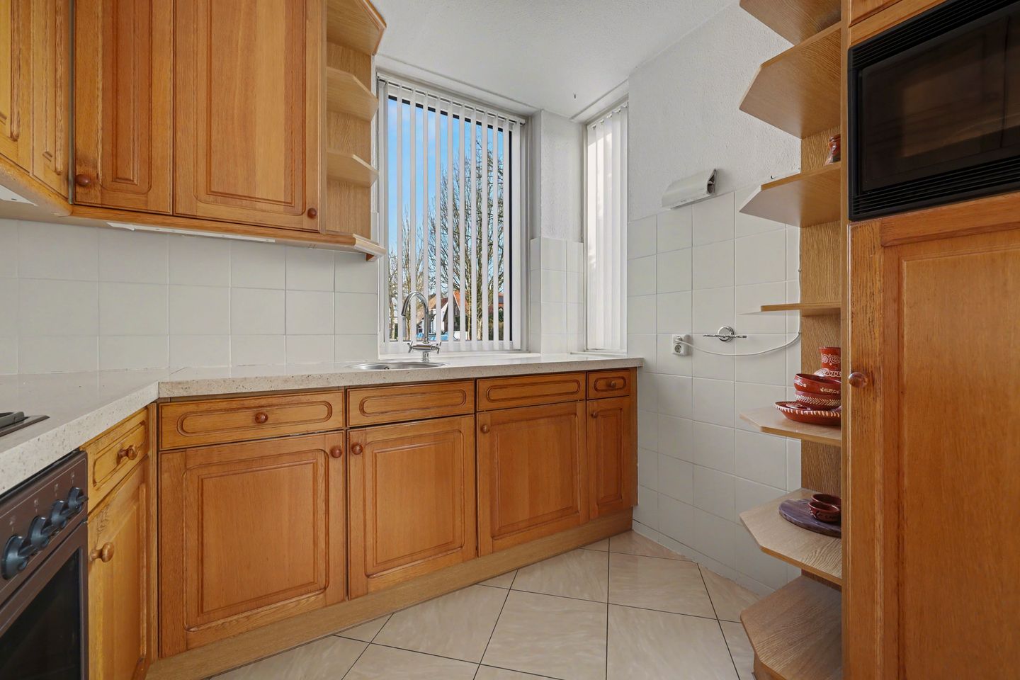 Charming semi-detached house with garage and sunny west-facing garden in Drunen — 14