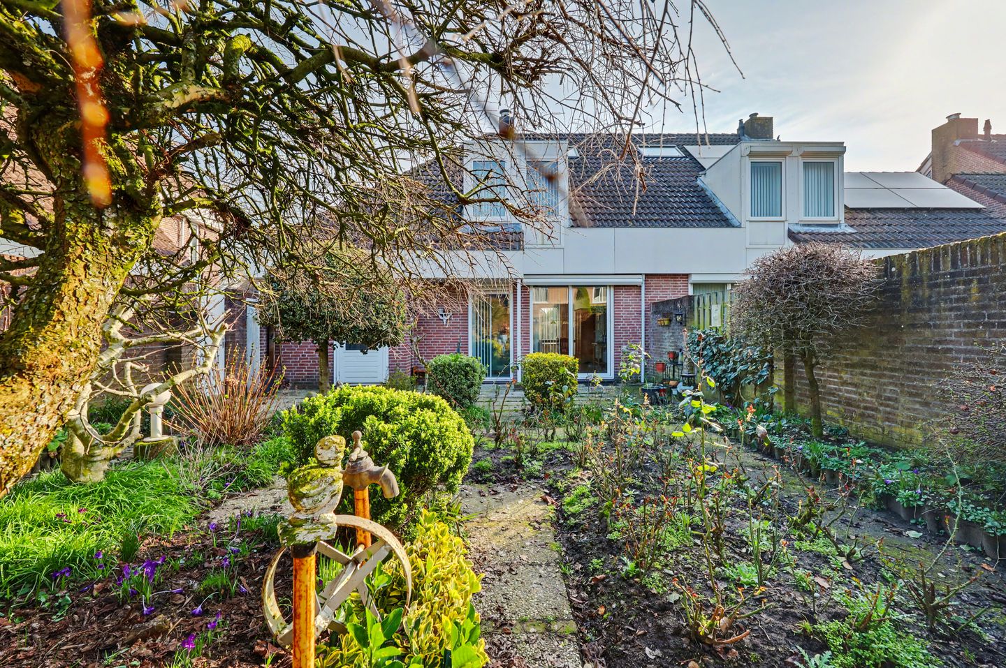 Charming semi-detached house with garage and sunny west-facing garden in Drunen — 34