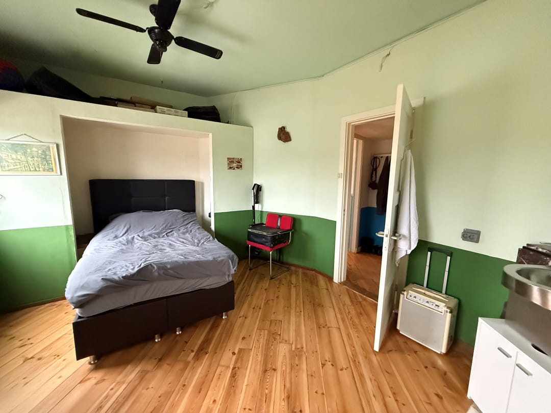 Foto 7 van Van Bergenstraat 45