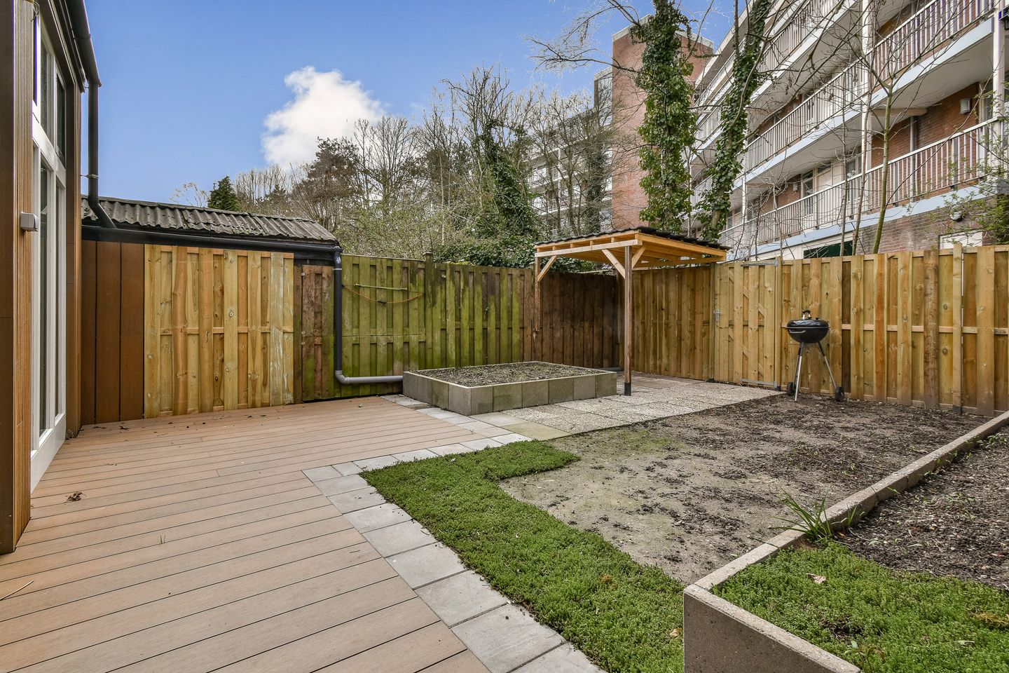 Foto 10 van Da Costastraat 3