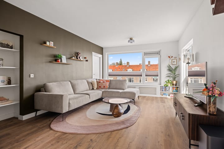 Photo 2 of David van Mollemstraat 3-2