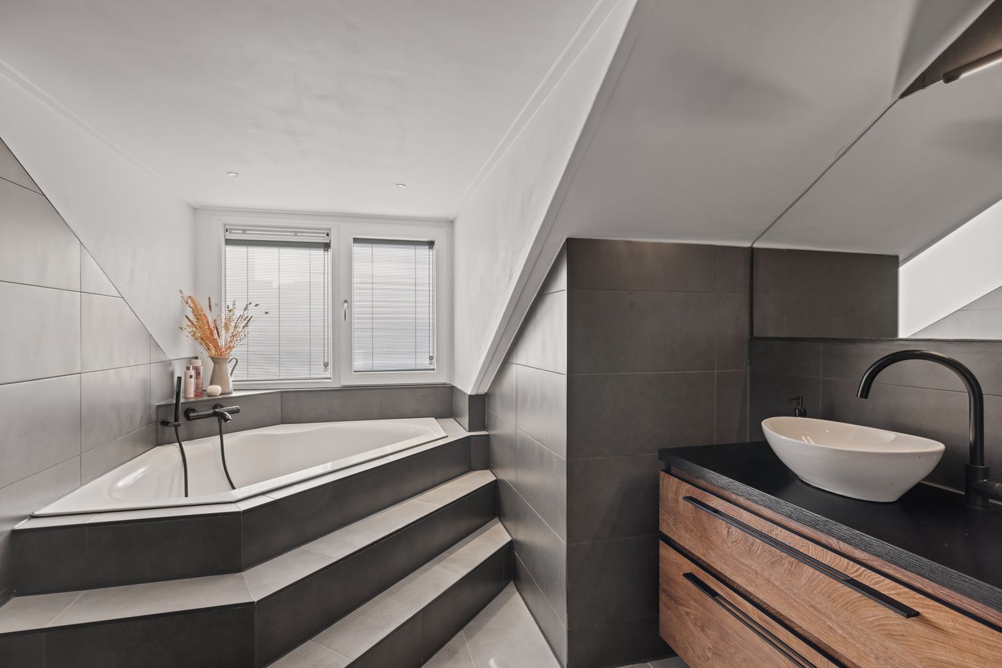 Foto 34 van David van Mollemstraat 3-2