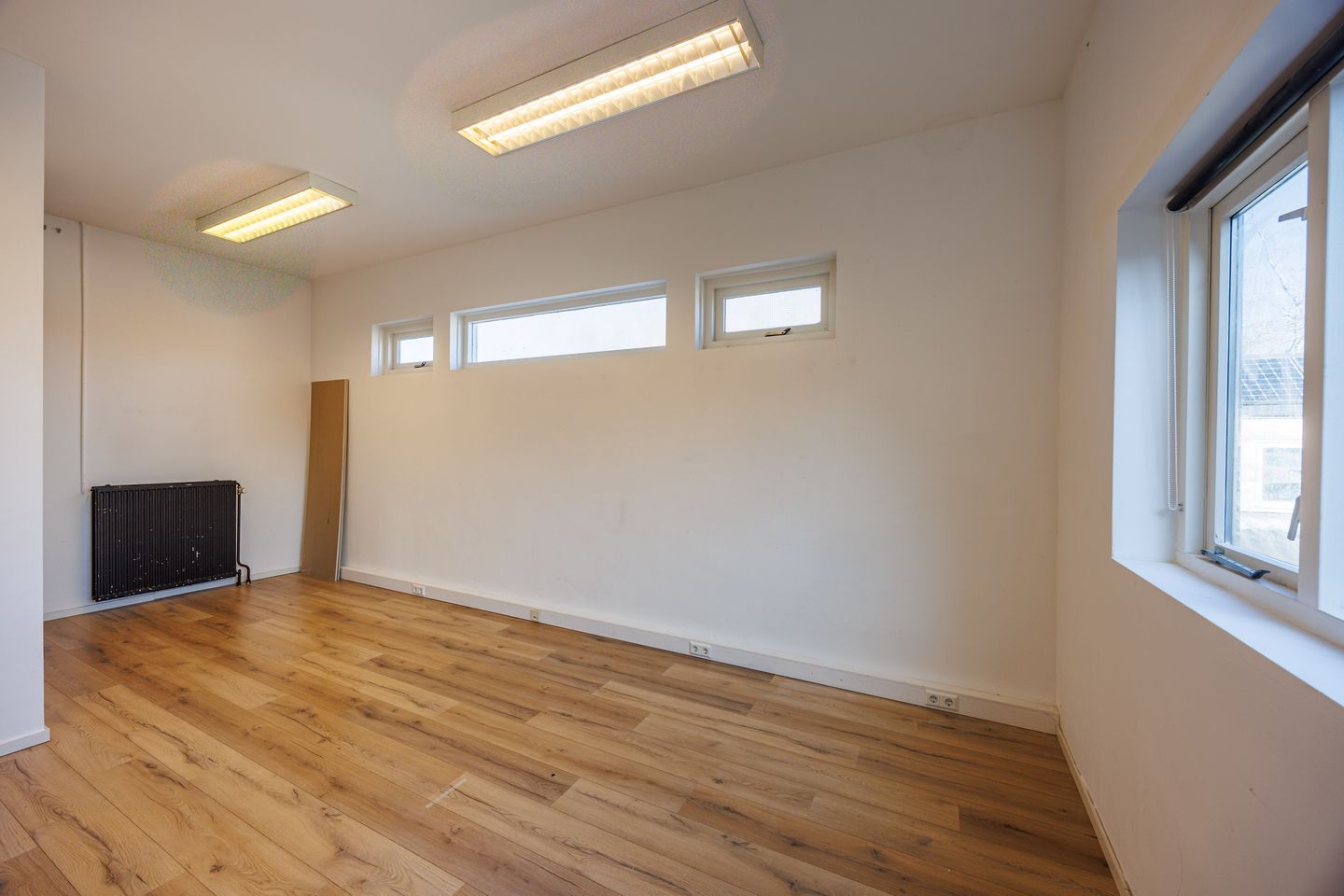 View photo 4 of Burgwal 45