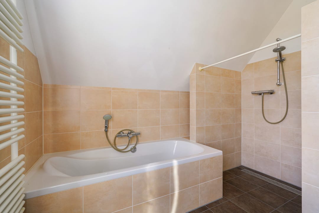 Energy-efficient detached villa with ground-floor living possibilities in peaceful Gemonde — 36