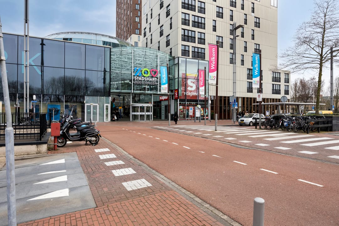 Photo 37 of Buitenom 131