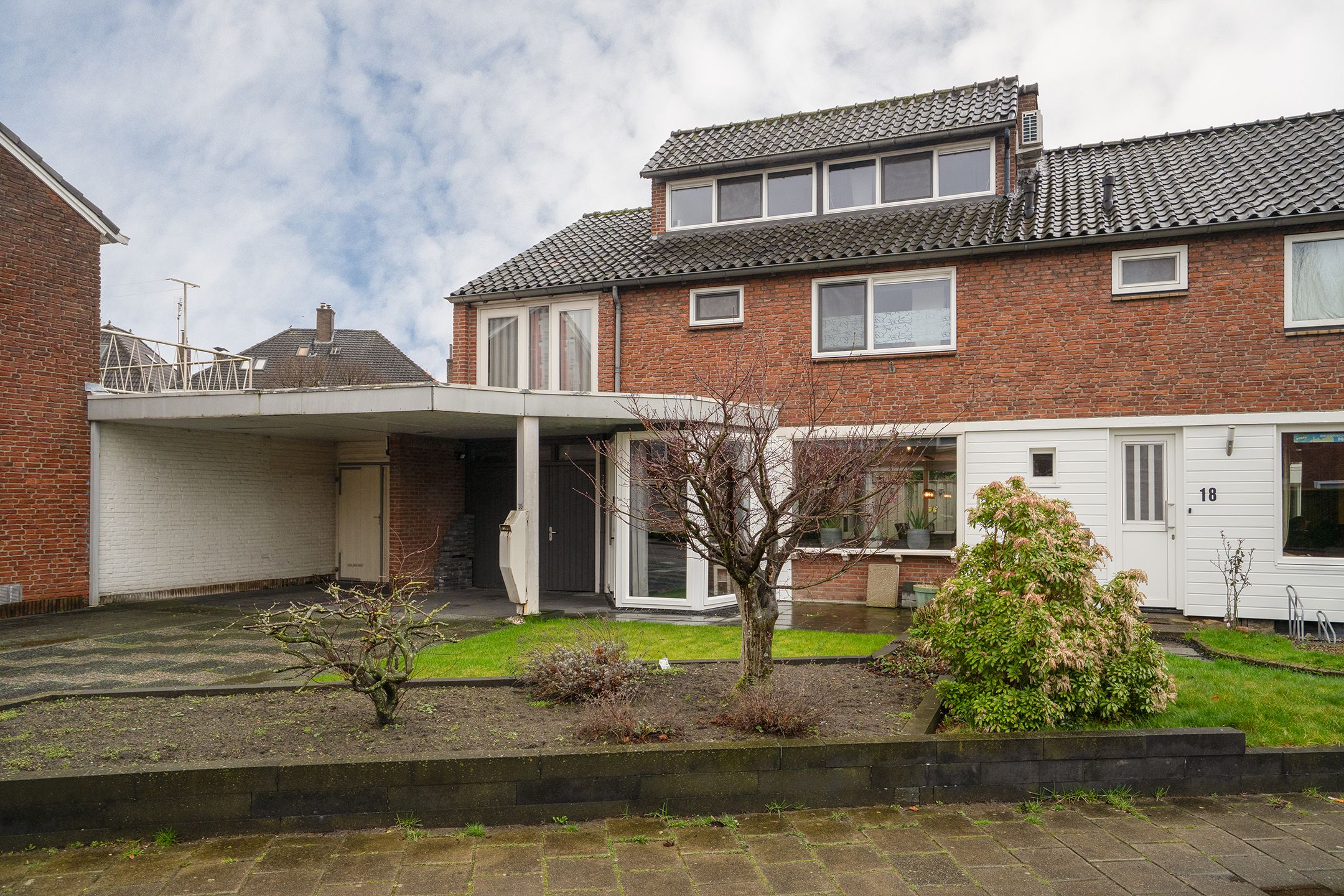 Foto 6 van Roombeekstraat 20