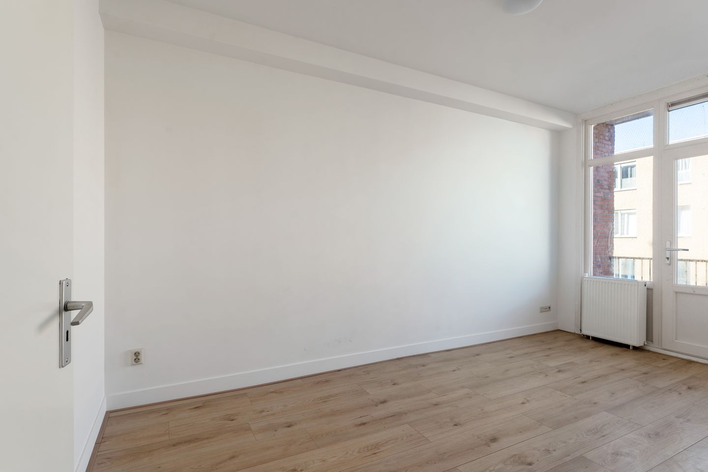 Renovated 2-Room Apartment with Energy Label B in Rotterdam Hillesluis — 14