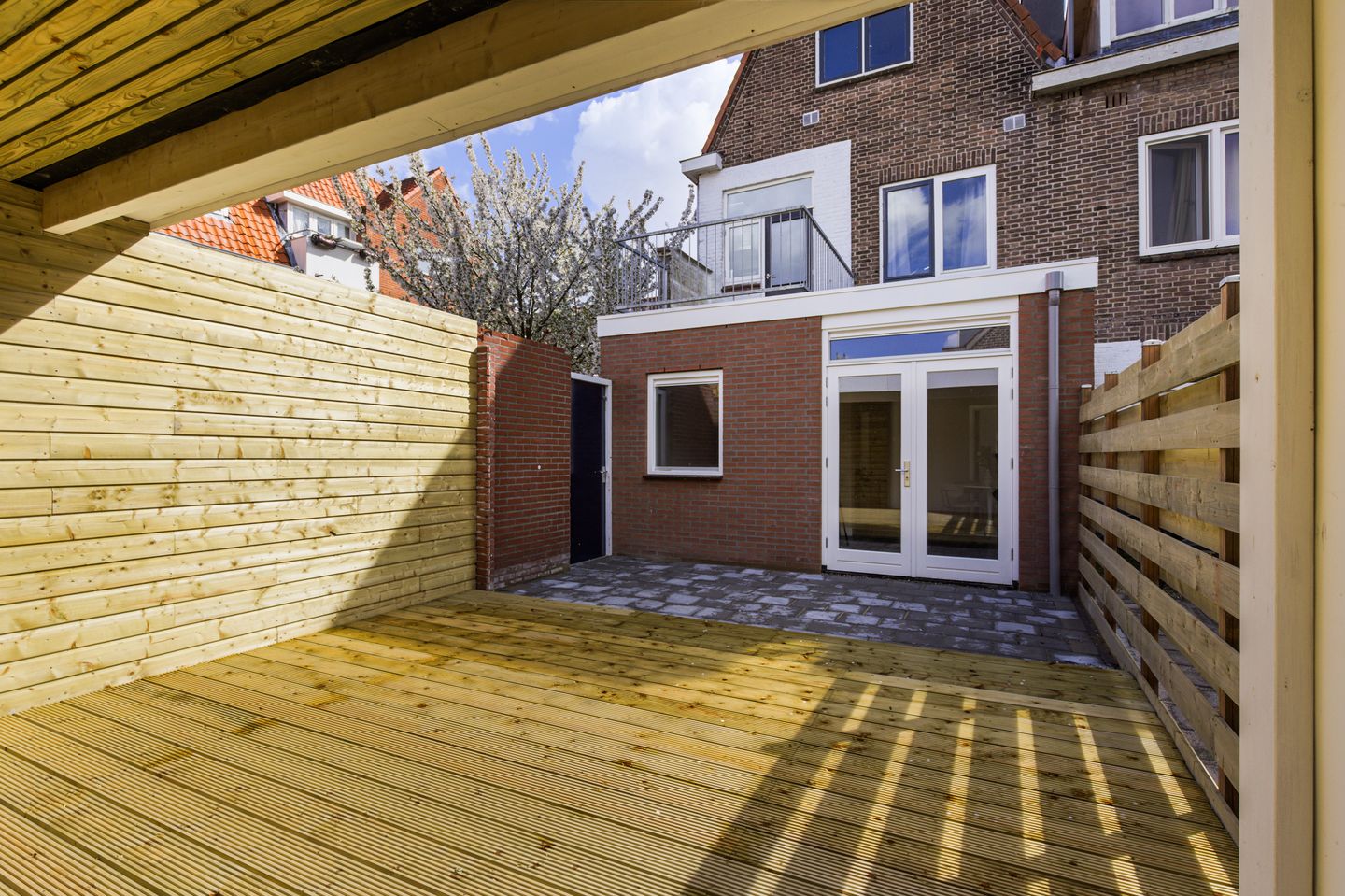 Foto 19 van Linnaeusstraat 26