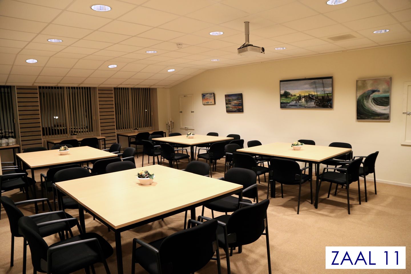 View photo 2 of Hortuslaan