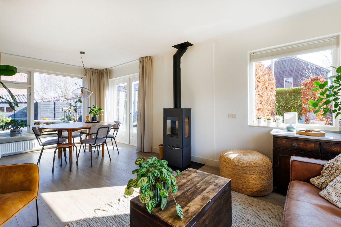 Foto 5 van van Limburg Stirumlaan 89