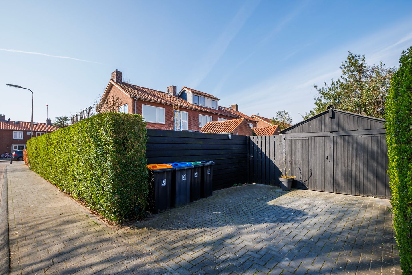 Foto 19 van van Limburg Stirumlaan 89