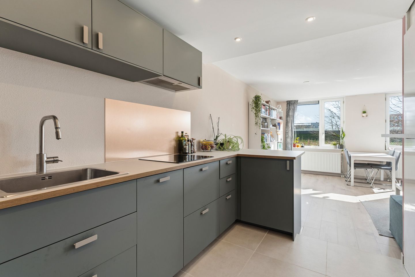 Foto 20 van Voorjaarstraat 35