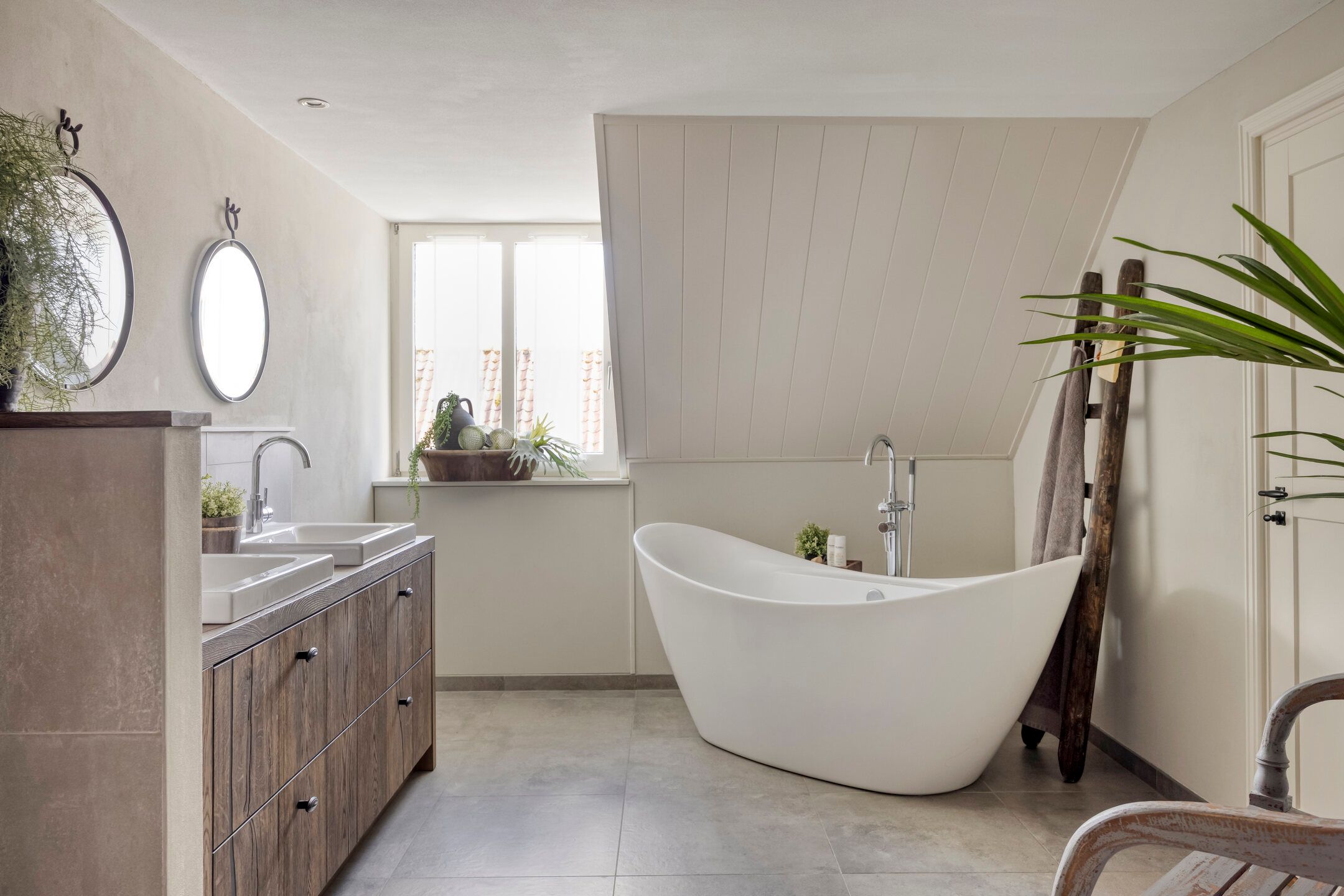 Foto 48 van Voorsterstraatweg 25