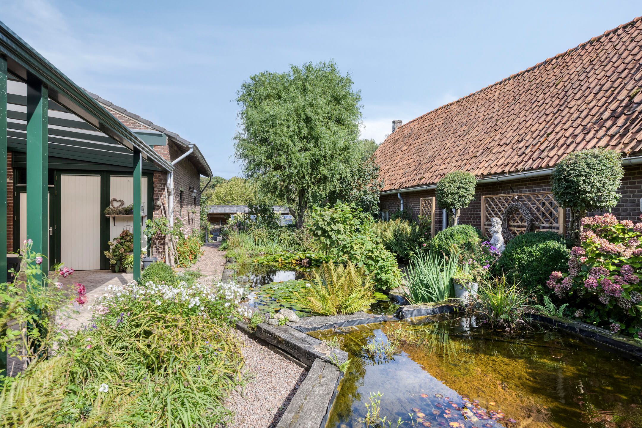 Foto 57 van Voorsterstraatweg 25