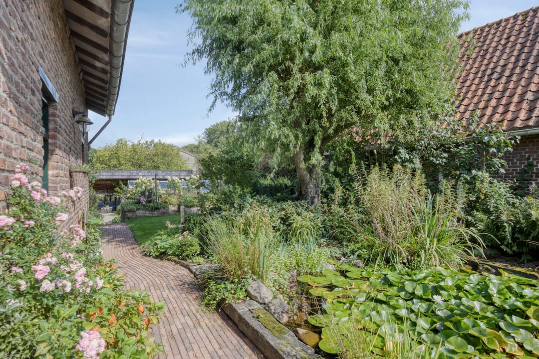 Foto 58 van Voorsterstraatweg 25