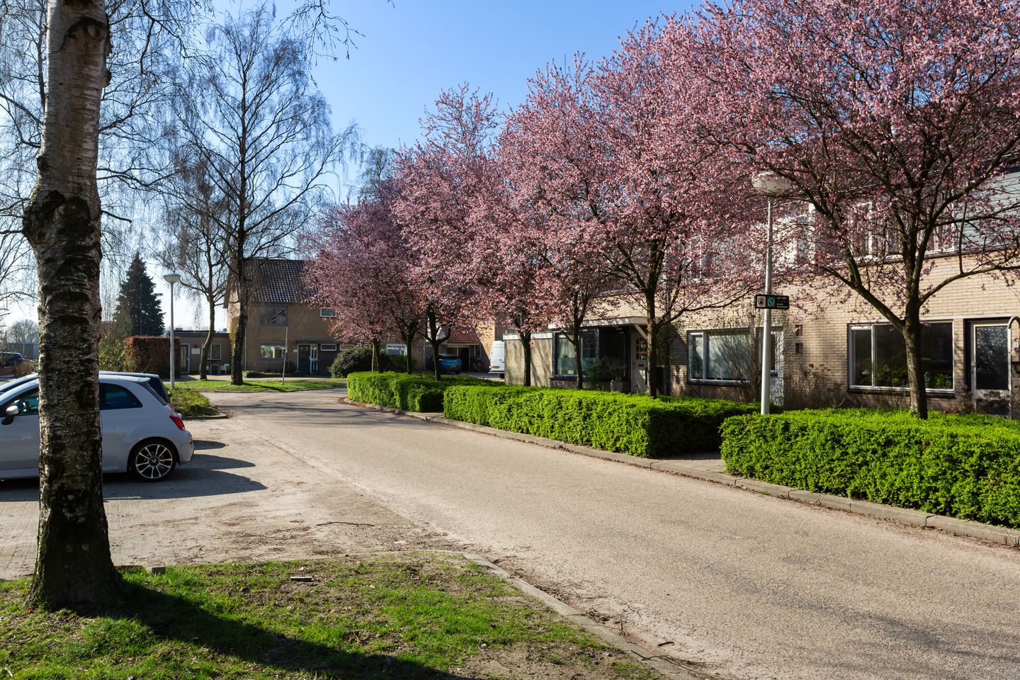Spacious semi-detached home with practice space and stunning garden in Woudenberg — 46