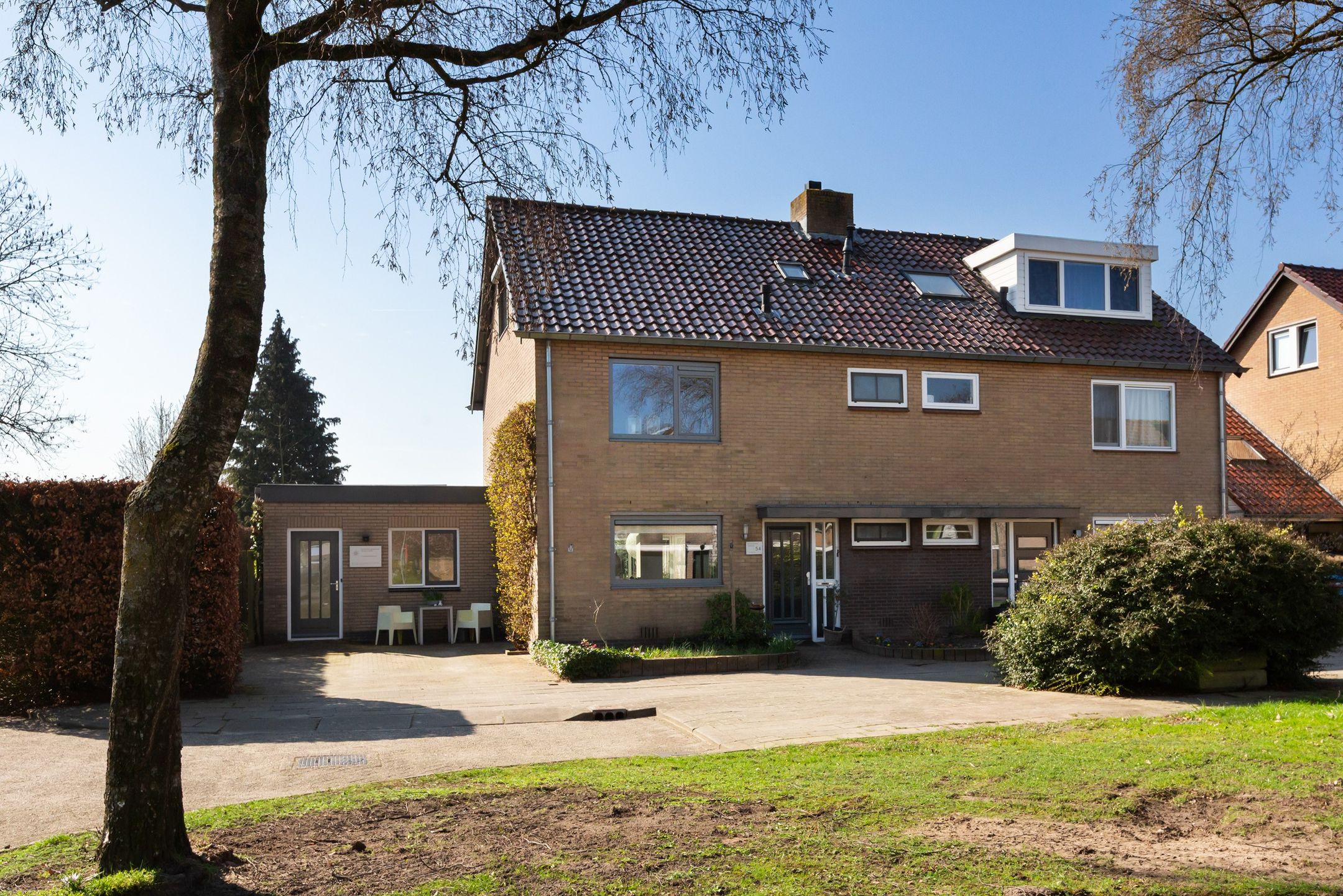 Spacious semi-detached home with practice space and stunning garden in Woudenberg — 47