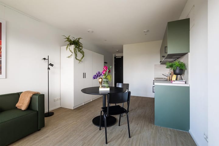 Photo 4 of Westblaak 554