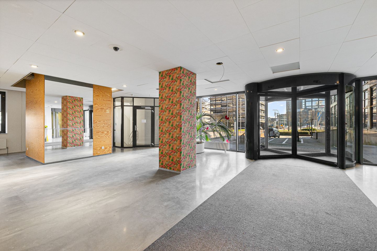 View photo 4 of Tesselschadestraat 1