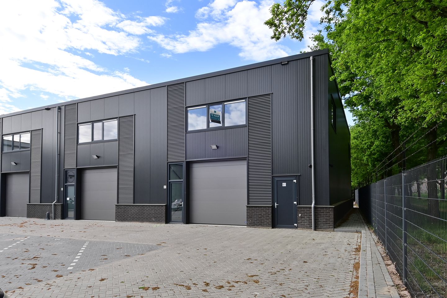 View photo 1 of Vogelkersberg 12-D